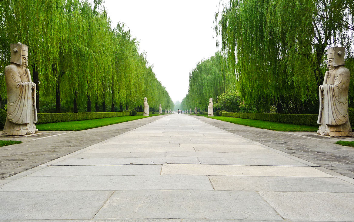 Священная дорога (Священный путь), ведущая к мавзолею Чанлин, Пекин